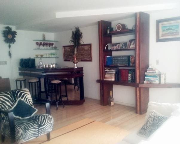 Apartamento de 190 m² com 4 quartos em Lourdes