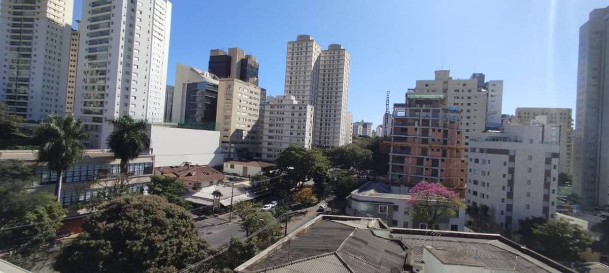 Sala de 35 m², Lourdes, Belo Horizonte
