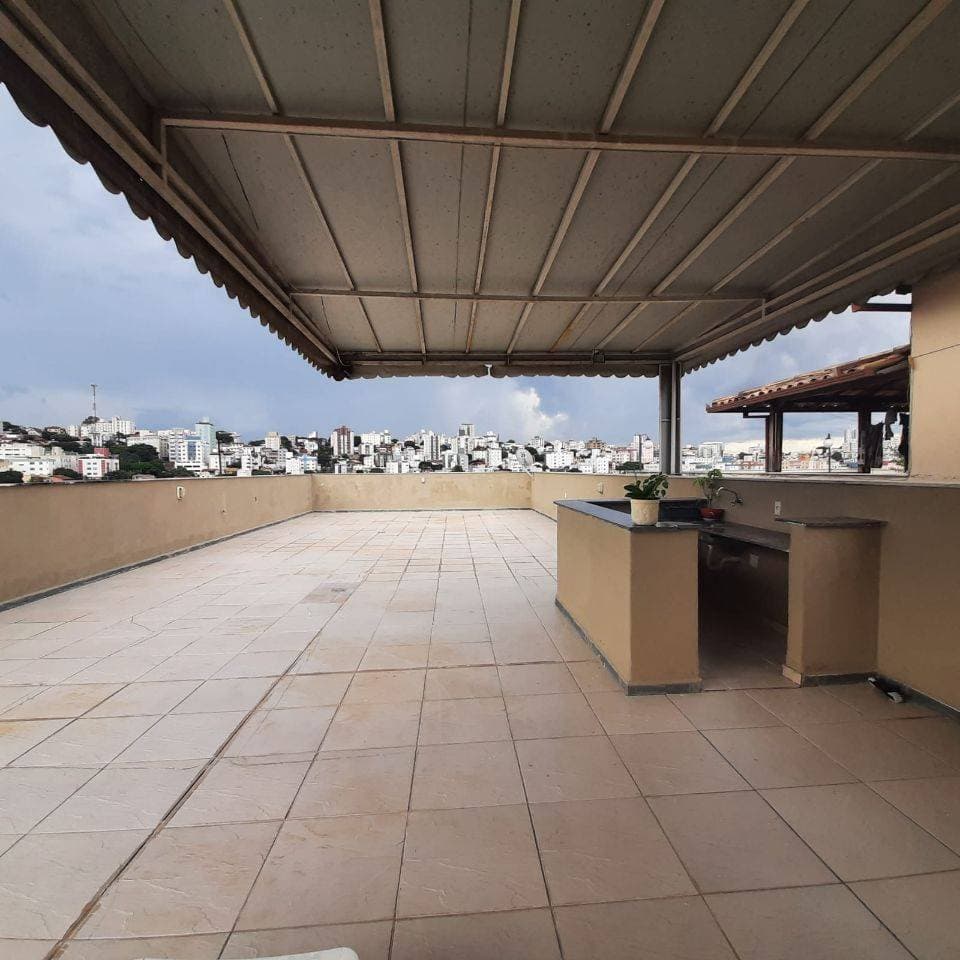 Cobertura de 240 m² com 3 quartos, Nova Granada, Belo Horizonte