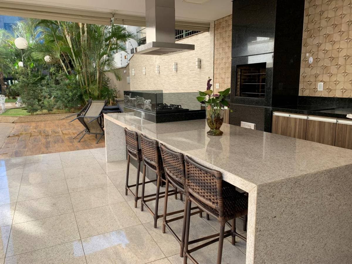Apartamento de 187 m² com 4 quartos, Santo Agostinho, Belo Horizonte