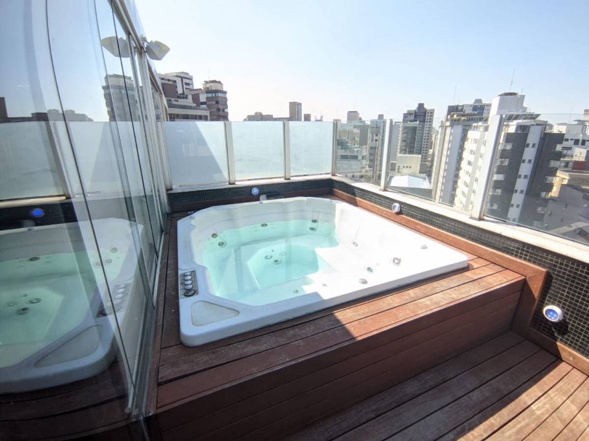 Cobertura de 192 m² com 3 quartos, Lourdes, Belo Horizonte
